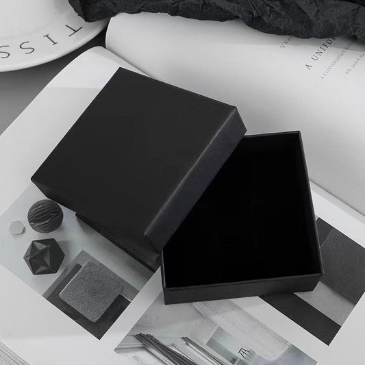 A Gift of Honor — Gift Box